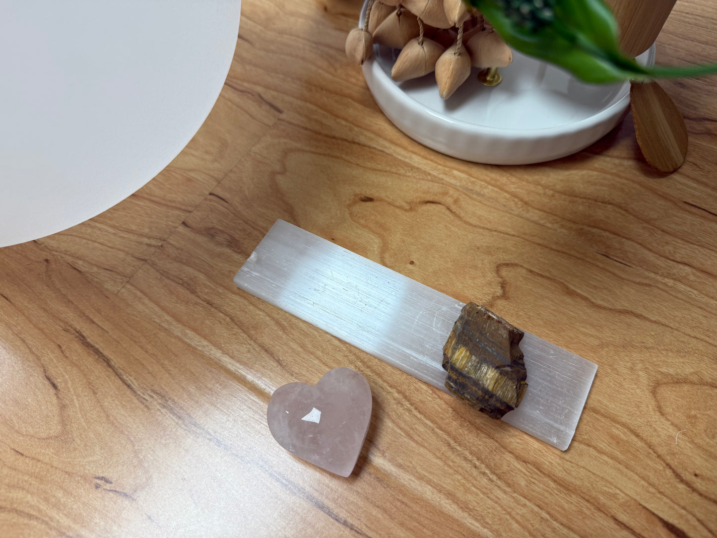 Meditation, Energy Manifestation | Raw Chakra Crystal Kit | 7 Raw Healing Stones + Selenite & Rose Quartz Heart