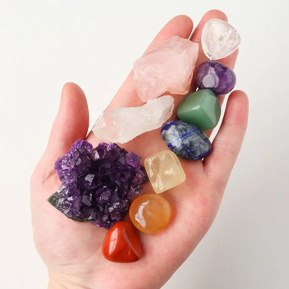 Chakra Travel Crystal Collection: Balance and Healing on the Go - Gem Pack