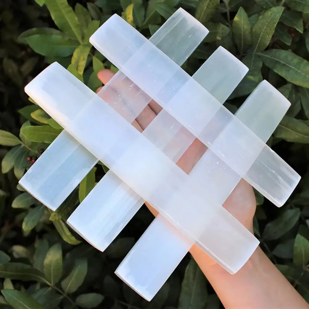Selenite Charging Plate - Cleanse & Recharge Crystals for Peace & Harmony - 6 inch - Selenite
