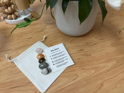 Emotional Support | Balance Crystal Kit | Rose Quartz, Carnelian, Smokey Quartz, Moonstone, Labradorite