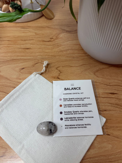 Emotional Support | Balance Crystal Kit | Rose Quartz, Carnelian, Smokey Quartz, Moonstone, Labradorite